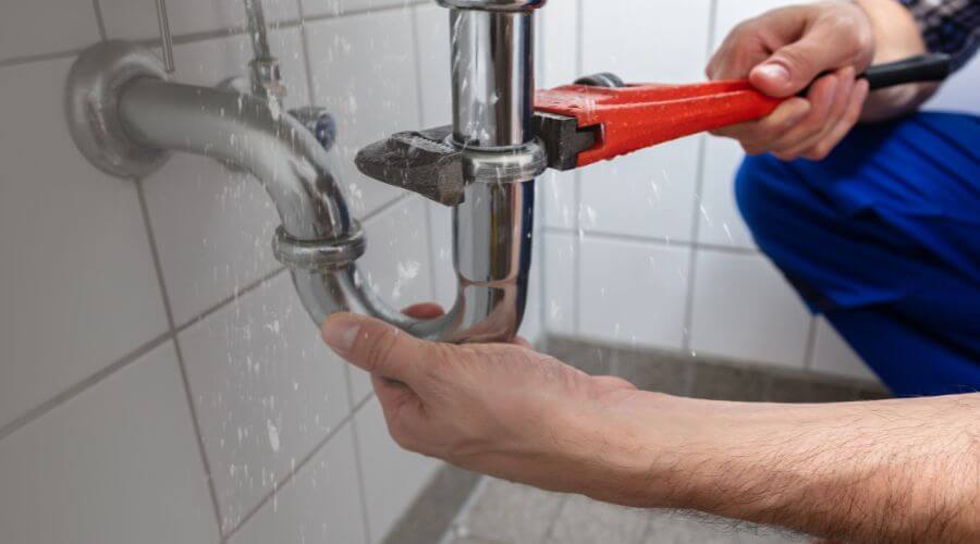 Expert burst pipe repair services in Berkeley Springs, WV